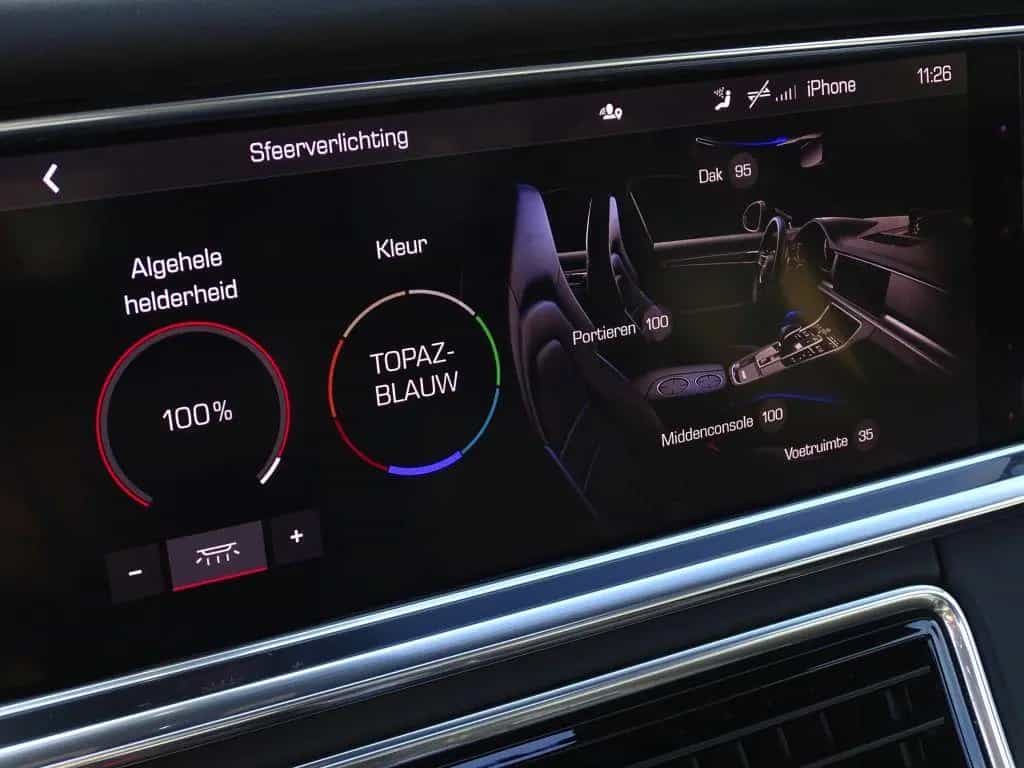 Porsche Panamera 4.0 V8 481PK GTS / carbon / alcantara / 03/2021-photo-33