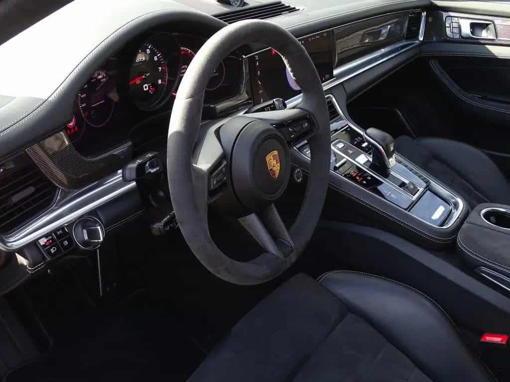 Porsche Panamera 4.0 V8 481PK GTS / carbon / alcantara / 03/2021-photo-38