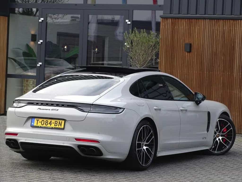 Porsche Panamera 4.0 V8 481PK GTS / carbon / alcantara / 03/2021-photo-7