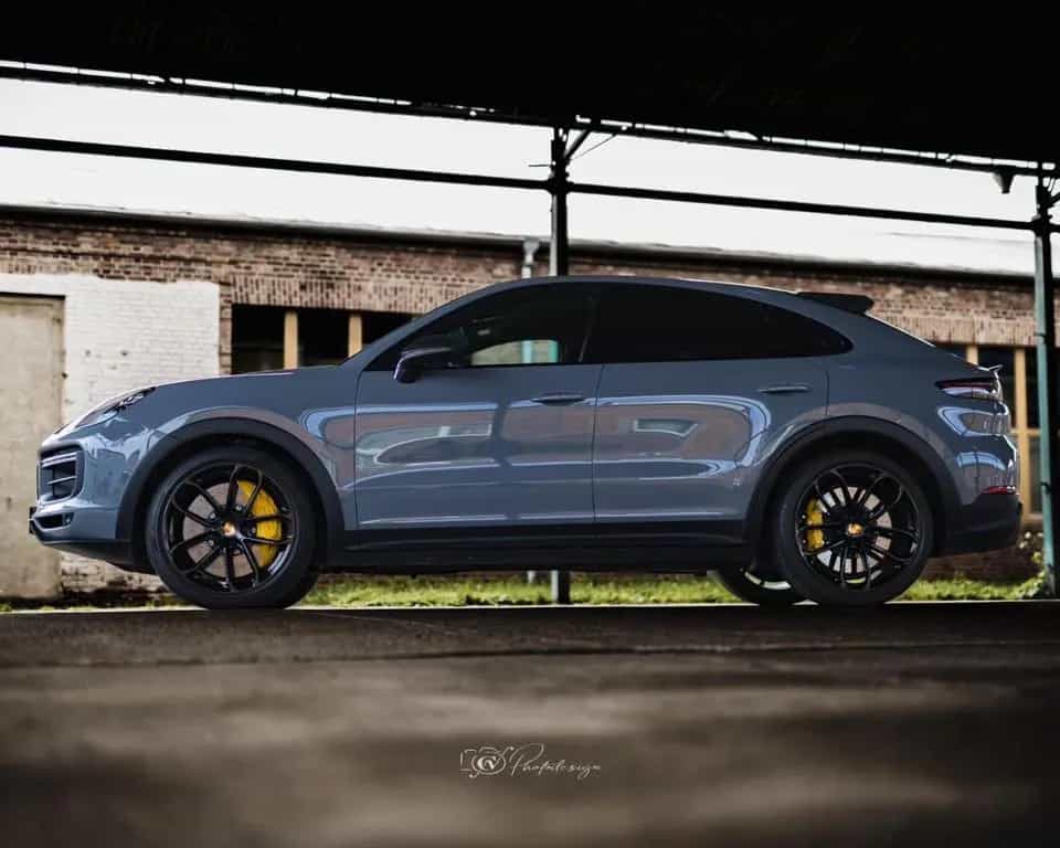 Porsche Cayenne Coupe Turbo GT °Approved 03.2027° 03/2023-photo-2