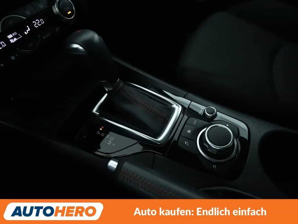 Mazda 3 2.0 Sports-Line Aut.*HEAD-UP*BI-XENON*TEMPO* 05/2015-photo-22