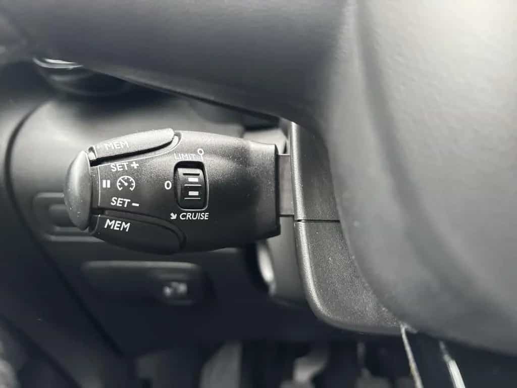 Citroën C3 Aircross Plus 1.2 Turbo +Pano+AHK+Navi+Allwet 12/2023-photo-12
