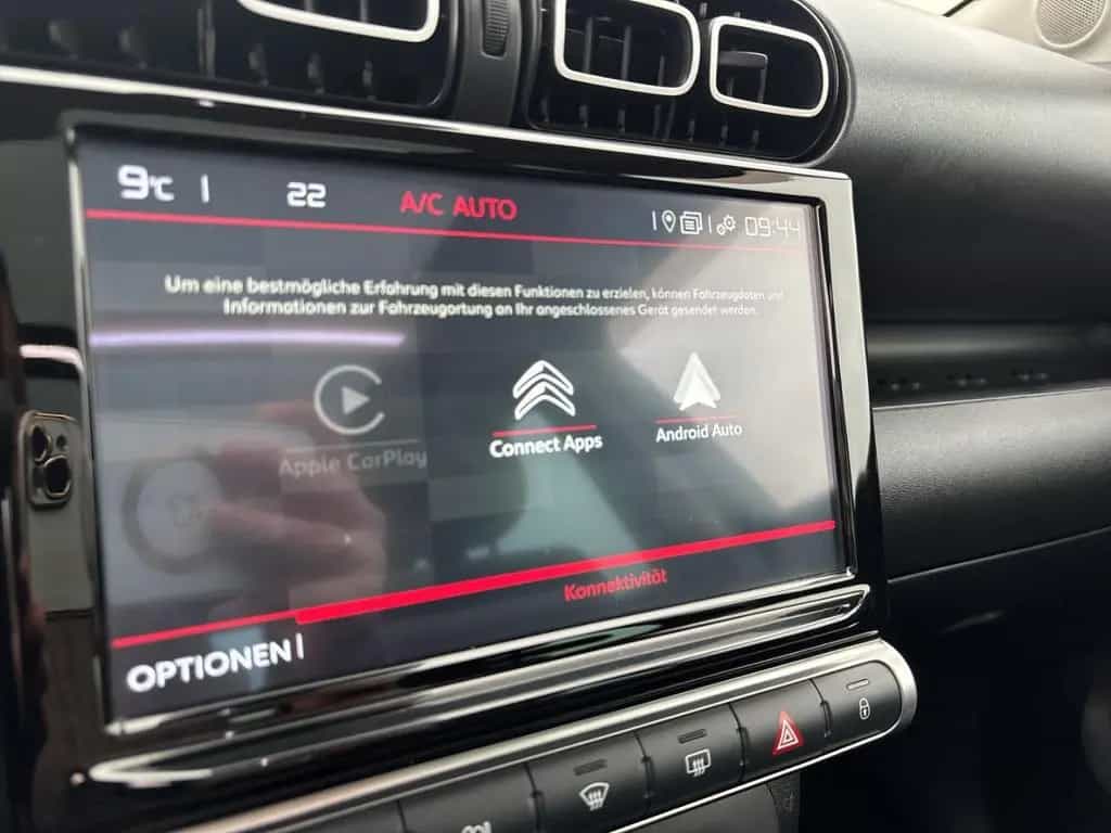 Citroën C3 Aircross Plus 1.2 Turbo +Pano+AHK+Navi+Allwet 12/2023-photo-17