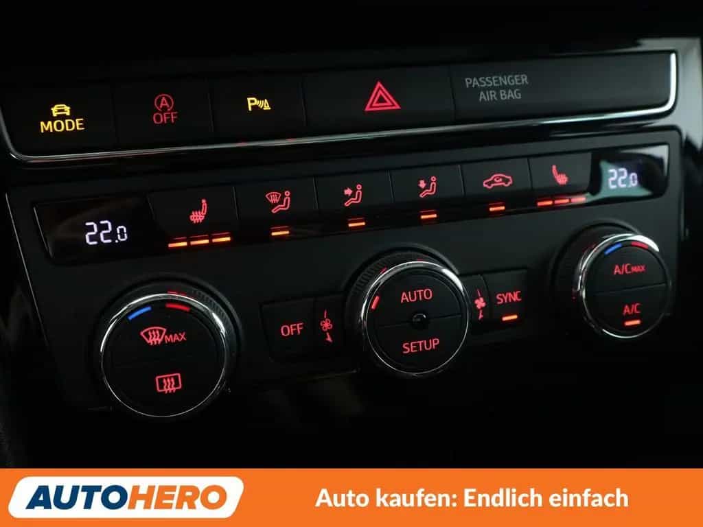 Seat Leon 1.5 TSI ACT FR*LED*NAVI*PDC*SHZ*TEMPO*KLIMA 08/2019-photo-25