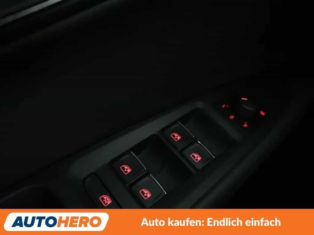 Seat Leon 1.5 TSI ACT FR*LED*NAVI*PDC*SHZ*TEMPO*KLIMA 08/2019-photo-30