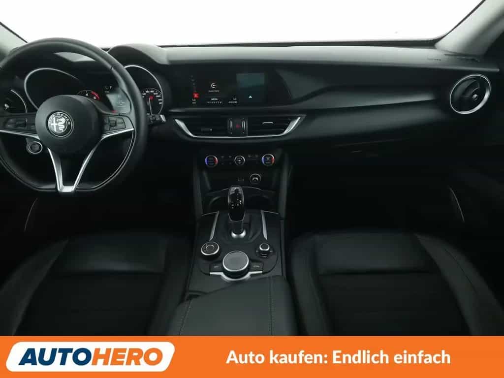 Alfa Romeo Stelvio 2.2 JTDM Super 2WD Aut.*NAVI*LED*TEMPO* 05/2018-photo-11