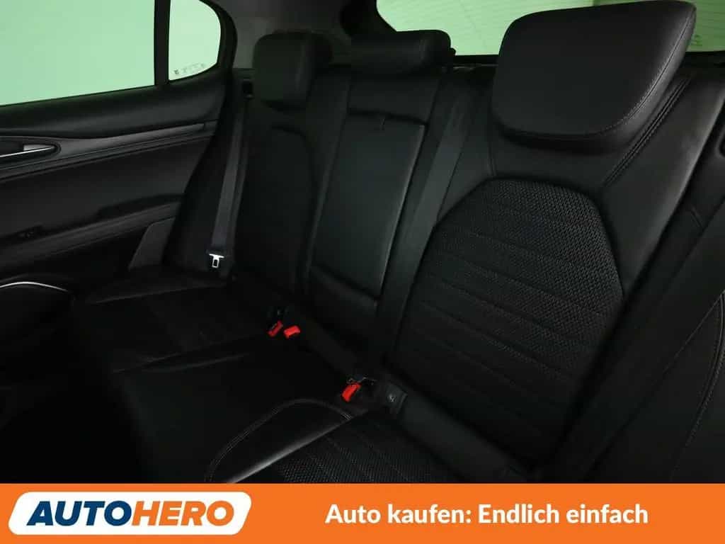 Alfa Romeo Stelvio 2.2 JTDM Super 2WD Aut.*NAVI*LED*TEMPO* 05/2018-photo-13