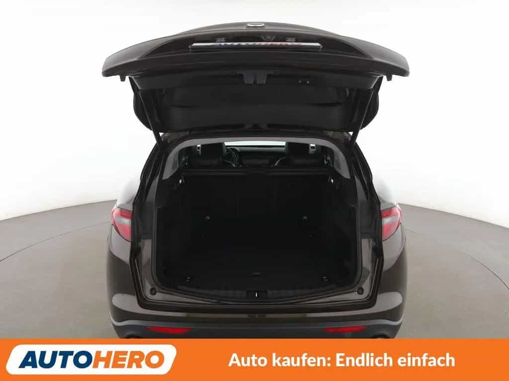 Alfa Romeo Stelvio 2.2 JTDM Super 2WD Aut.*NAVI*LED*TEMPO* 05/2018-photo-16