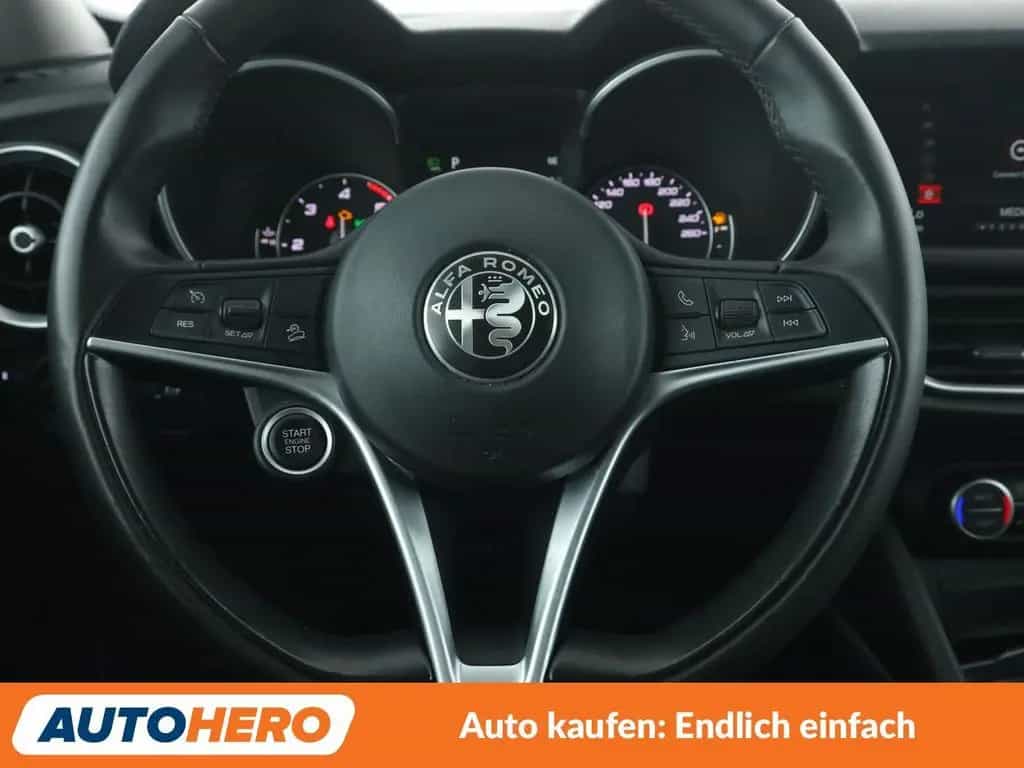Alfa Romeo Stelvio 2.2 JTDM Super 2WD Aut.*NAVI*LED*TEMPO* 05/2018-photo-18