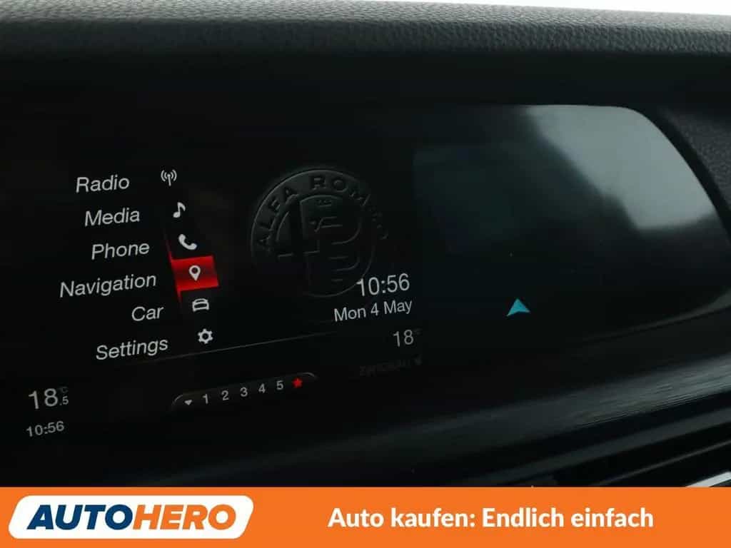 Alfa Romeo Stelvio 2.2 JTDM Super 2WD Aut.*NAVI*LED*TEMPO* 05/2018-photo-23