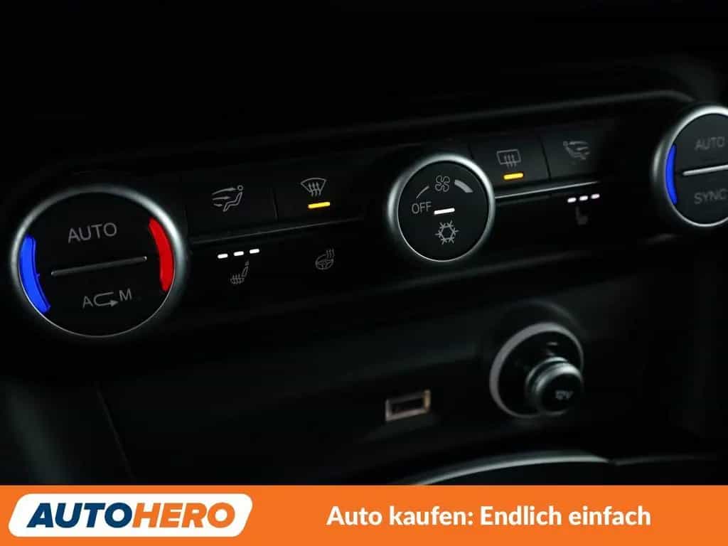 Alfa Romeo Stelvio 2.2 JTDM Super 2WD Aut.*NAVI*LED*TEMPO* 05/2018-photo-24