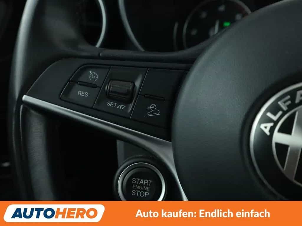 Alfa Romeo Stelvio 2.2 JTDM Super 2WD Aut.*NAVI*LED*TEMPO* 05/2018-photo-28