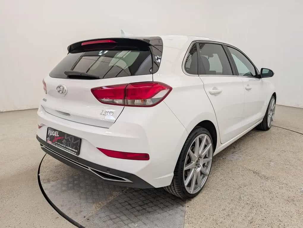 Hyundai i30 1.0 Trend SHZ|Navi|RFK|PDC|Alu|Android Auto 12/2020-photo-3