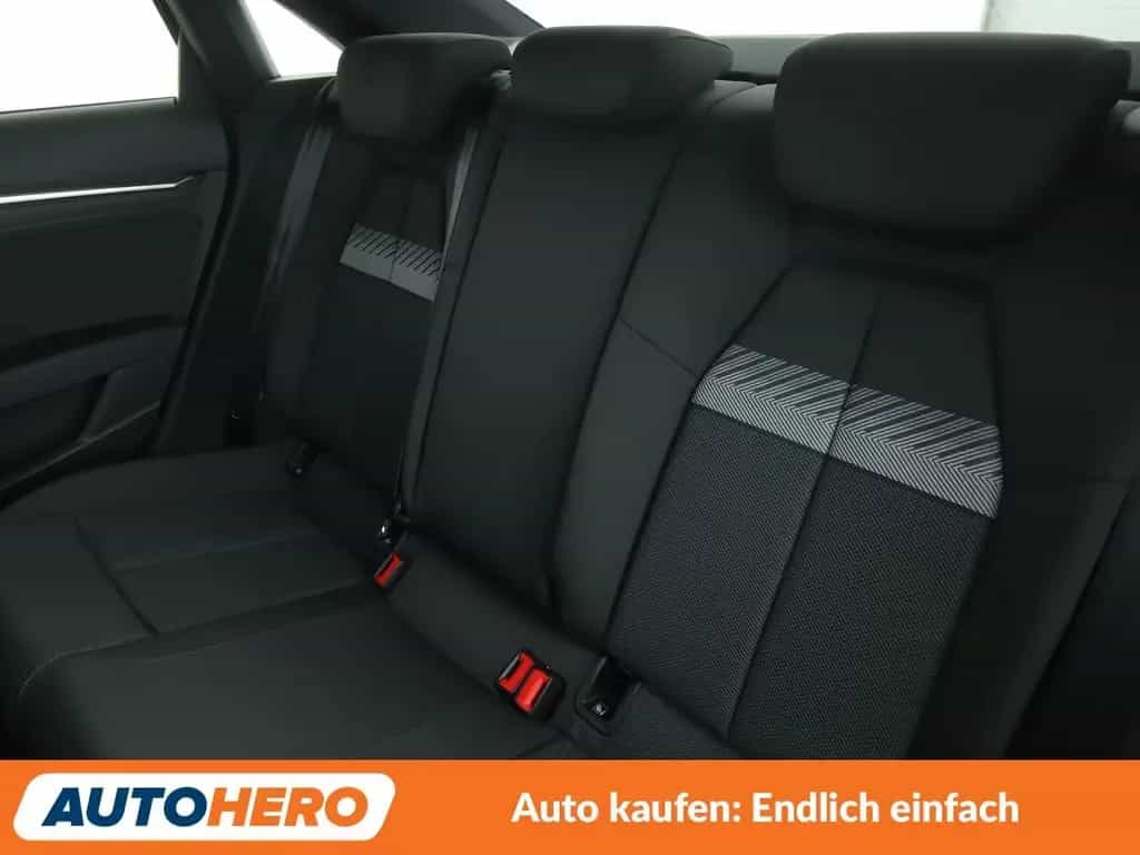 Audi A3 Limousine 35 TFSI Mild-Hybrid S line Aut.*PDC 08/2020-photo-13