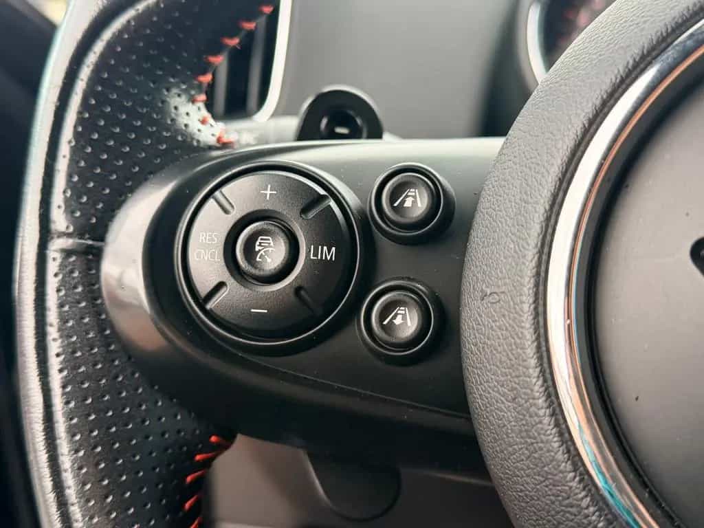 MINI Cooper SD Countryman Cooper SD All4 JCW 04/2017-photo-16