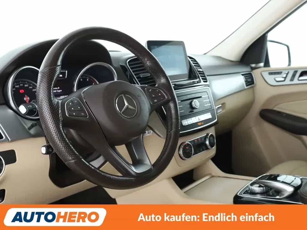 Mercedes-Benz GLE 400 4Matic Aut.*NAVI*LED*ACC*CAM* 05/2016-photo-10