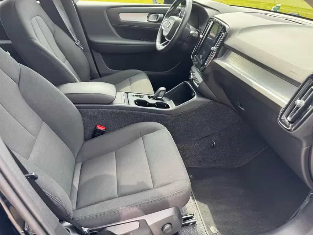 Volvo XC40 1.5 Momentum 2WD*LED*NAVI*RFK* 05/2020-photo-9