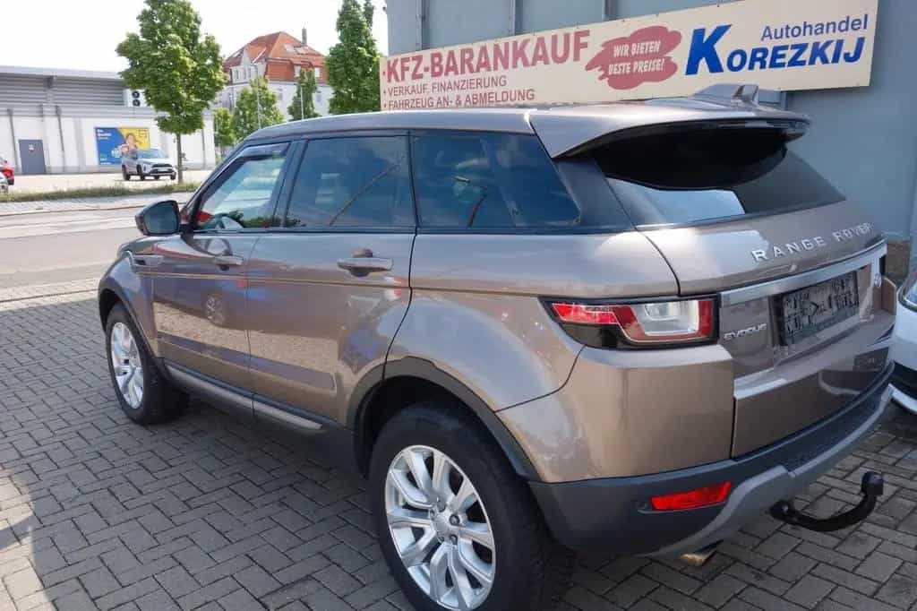 Land Rover Range Rover Rover Evoque SE 1.Hd/Panorama/AHK/WR kompl 07/2017-photo-7