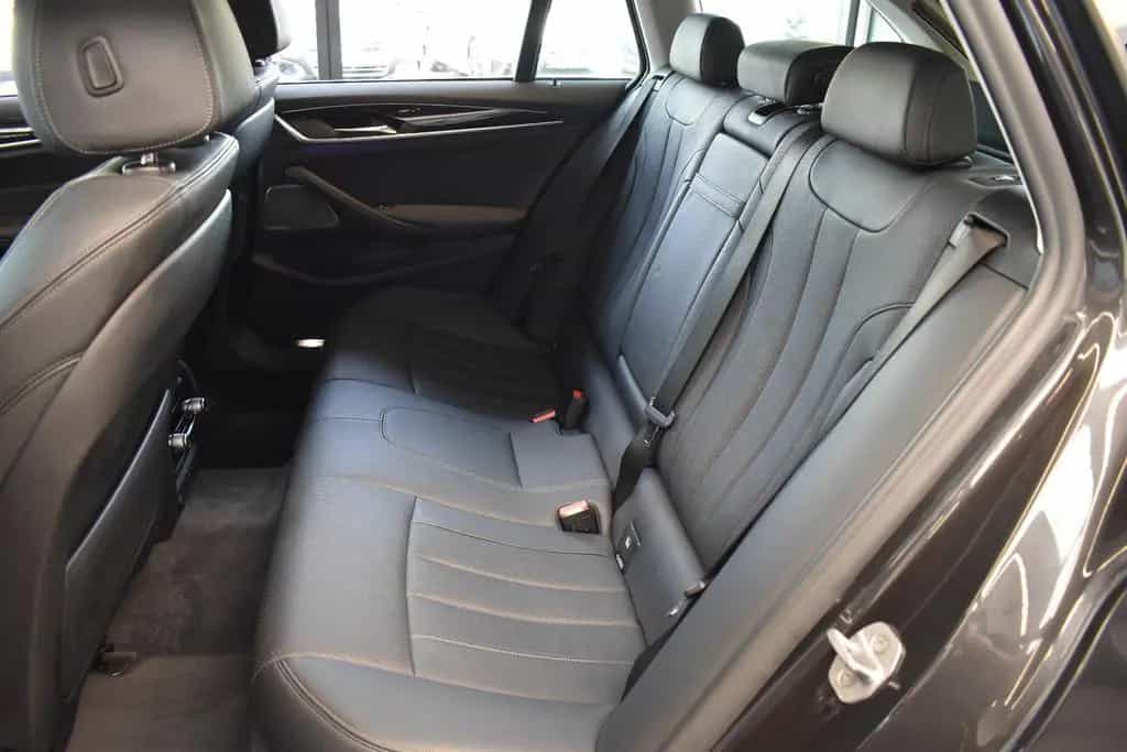 BMW 520 d Touring Autom. Laser~LiveCo~Leder~HuD~360° 03/2021-photo-10