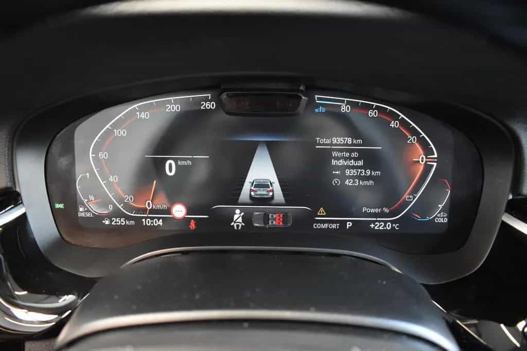 BMW 520 d Touring Autom. Laser~LiveCo~Leder~HuD~360° 03/2021-photo-14