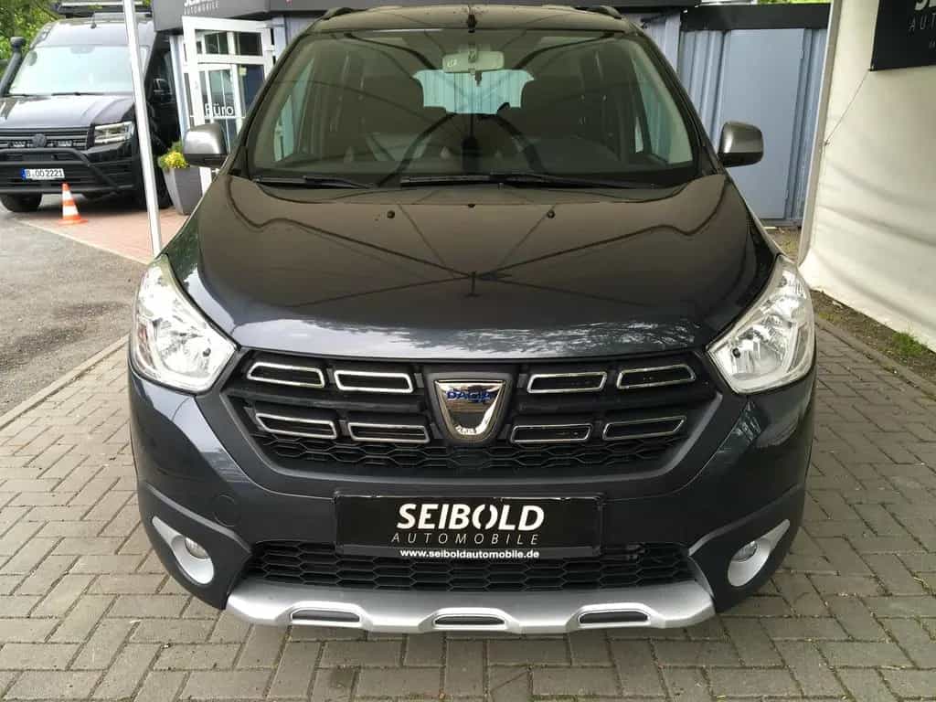 Dacia Lodgy 1.6SCe Stepway/Navi/Sitzh/7-Sitz/PDC/Tempo 08/2019-photo-1