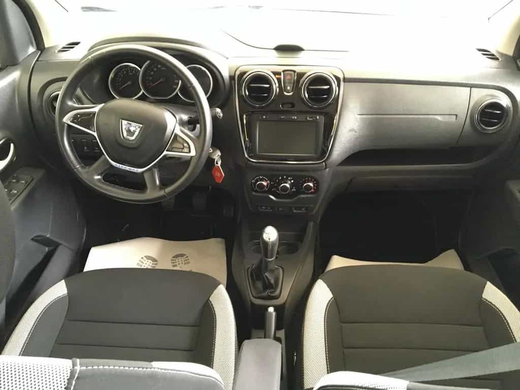 Dacia Lodgy 1.6SCe Stepway/Navi/Sitzh/7-Sitz/PDC/Tempo 08/2019-photo-10
