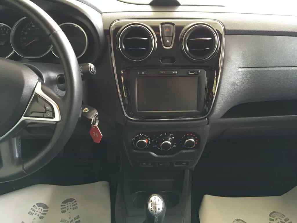 Dacia Lodgy 1.6SCe Stepway/Navi/Sitzh/7-Sitz/PDC/Tempo 08/2019-photo-13