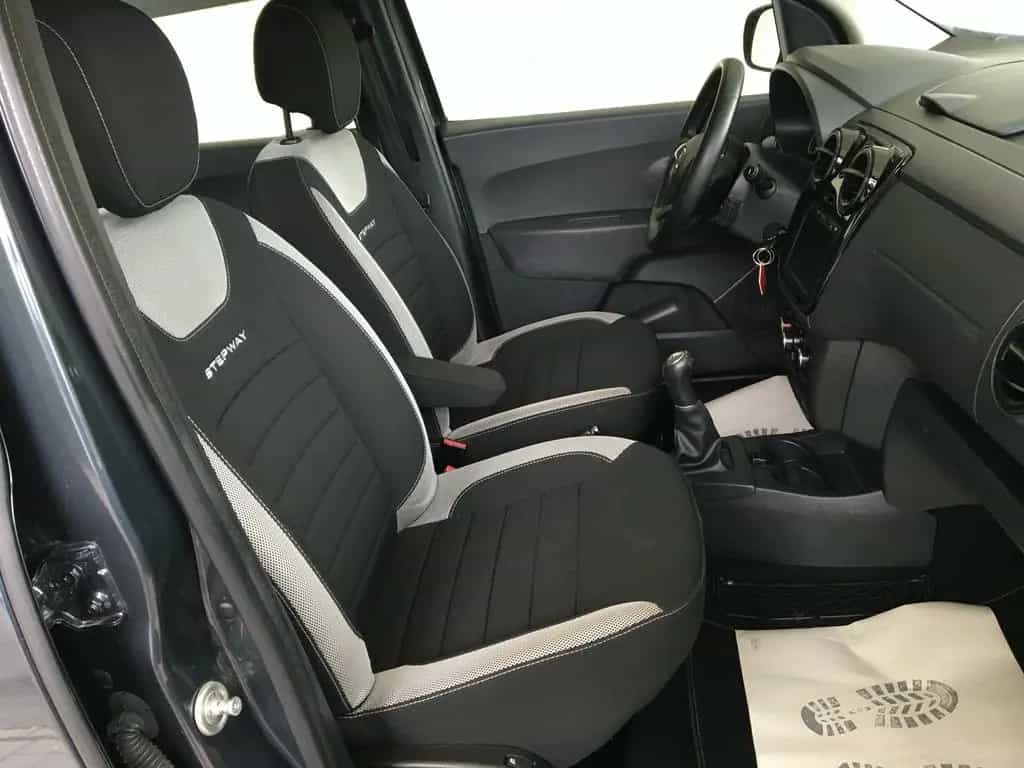 Dacia Lodgy 1.6SCe Stepway/Navi/Sitzh/7-Sitz/PDC/Tempo 08/2019-photo-24
