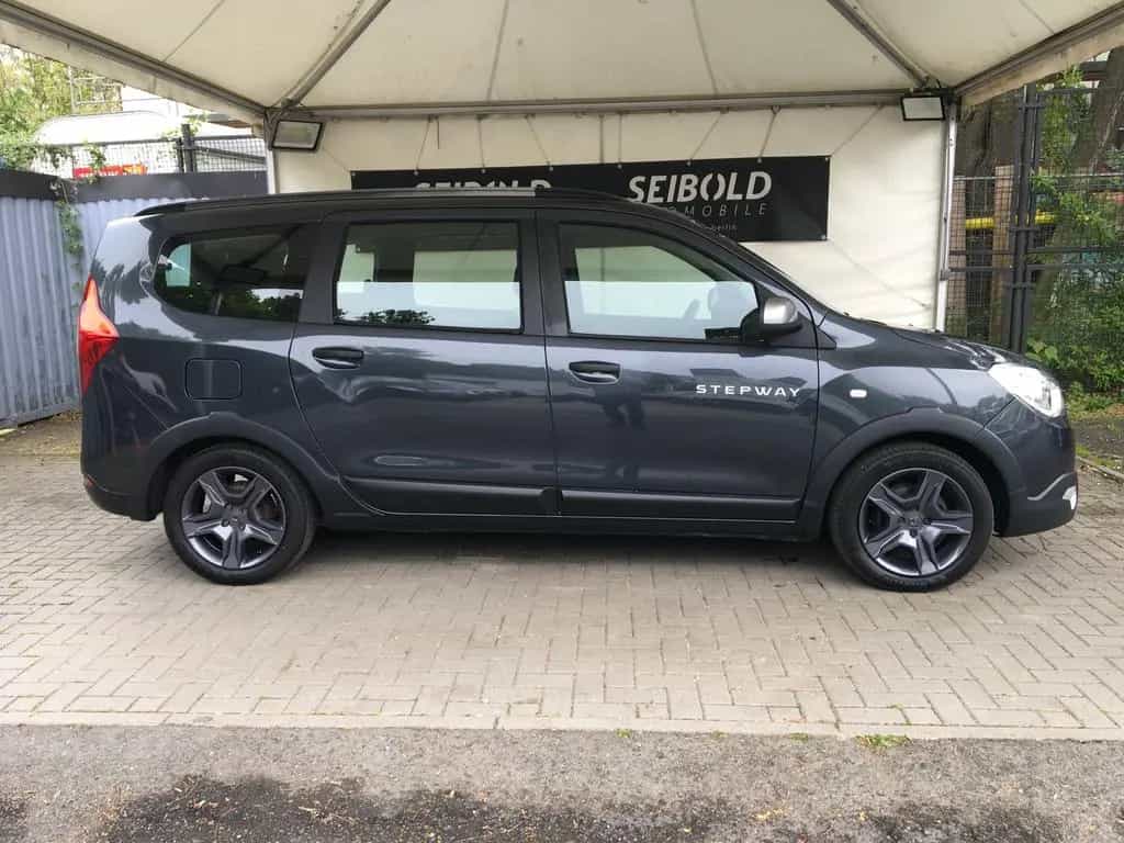 Dacia Lodgy 1.6SCe Stepway/Navi/Sitzh/7-Sitz/PDC/Tempo 08/2019-photo-3
