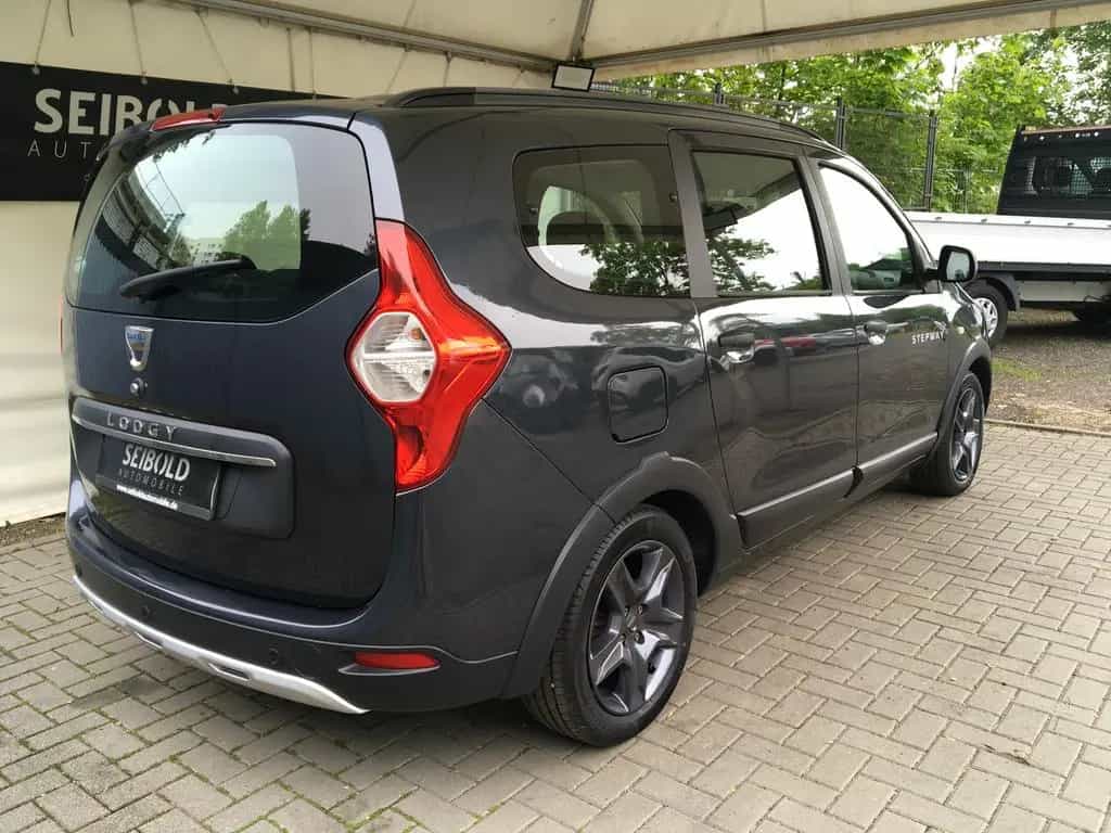 Dacia Lodgy 1.6SCe Stepway/Navi/Sitzh/7-Sitz/PDC/Tempo 08/2019-photo-4