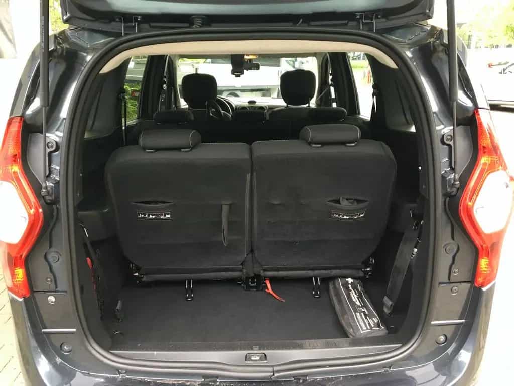 Dacia Lodgy 1.6SCe Stepway/Navi/Sitzh/7-Sitz/PDC/Tempo 08/2019-photo-8