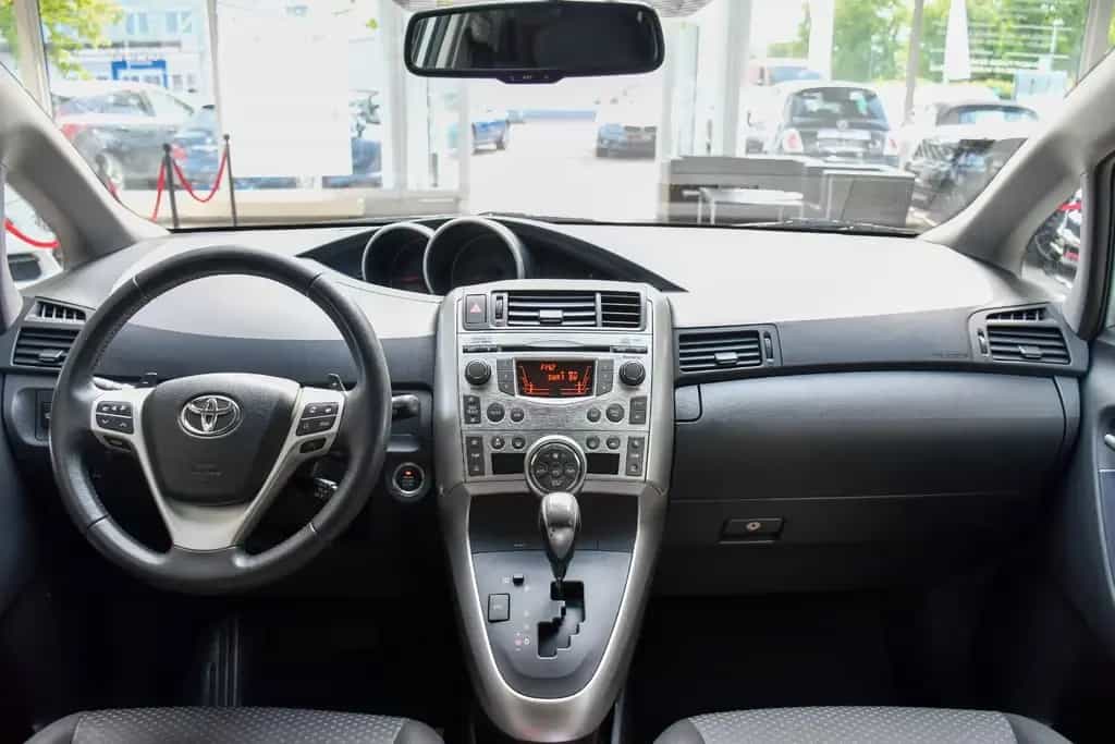 Toyota Verso Executive Automatik Kamera 7Sitzer 1.Hand 09/2011-photo-18