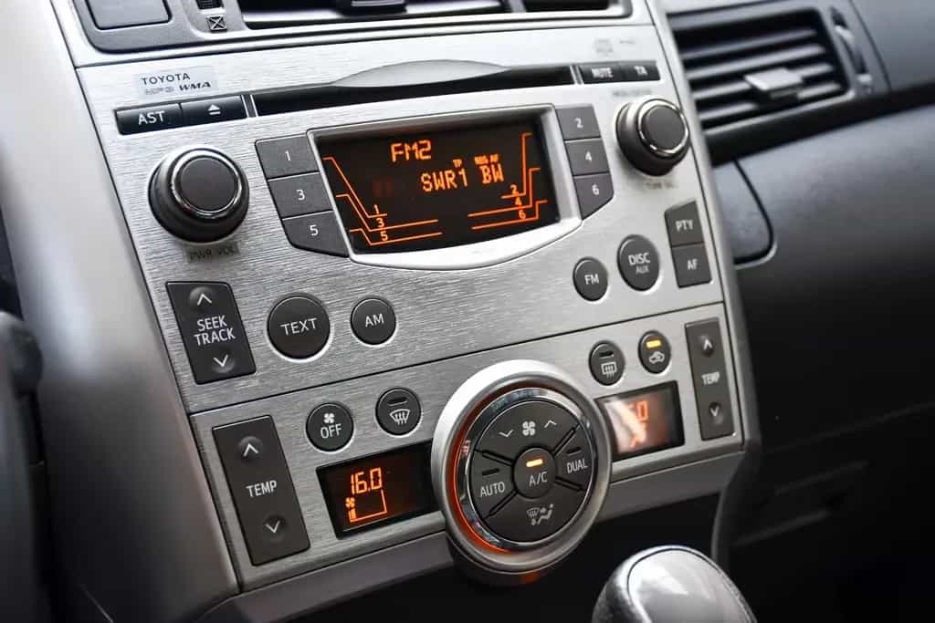 Toyota Verso Executive Automatik Kamera 7Sitzer 1.Hand 09/2011-photo-23