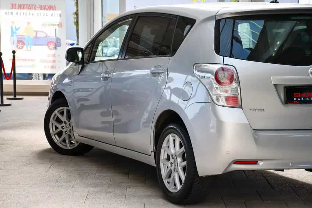 Toyota Verso Executive Automatik Kamera 7Sitzer 1.Hand 09/2011-photo-32
