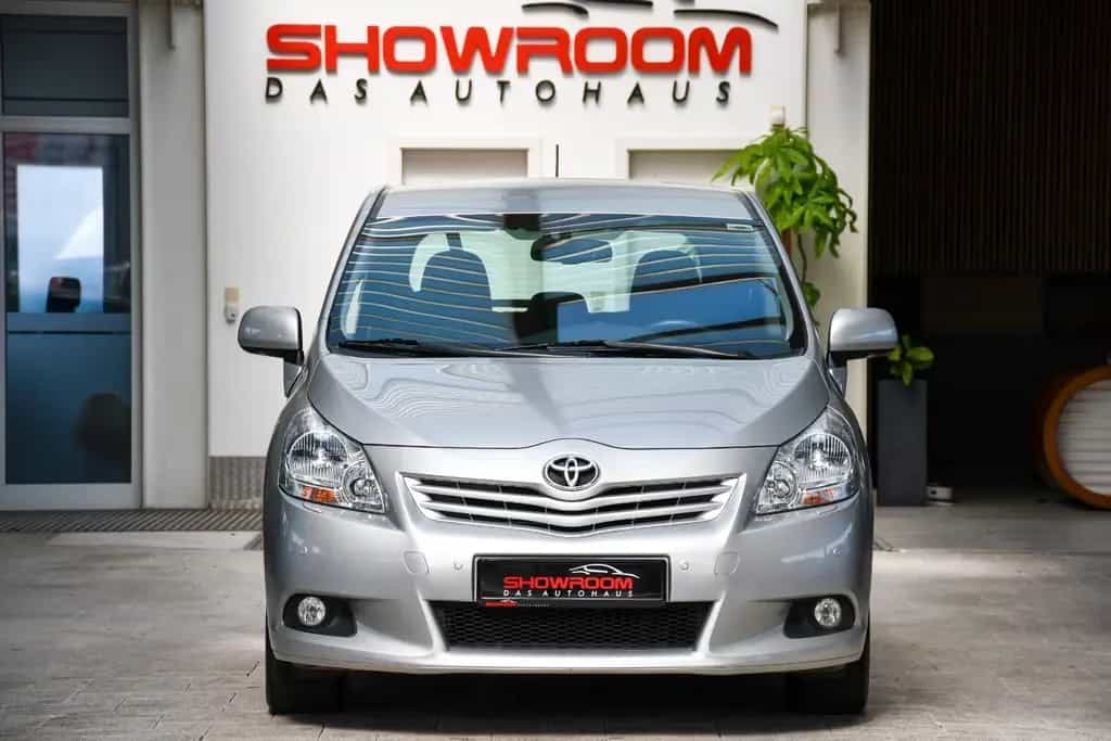 Toyota Verso Executive Automatik Kamera 7Sitzer 1.Hand 09/2011-photo-4