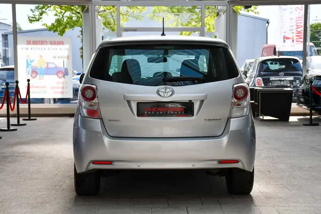 Toyota Verso Executive Automatik Kamera 7Sitzer 1.Hand 09/2011-photo-5