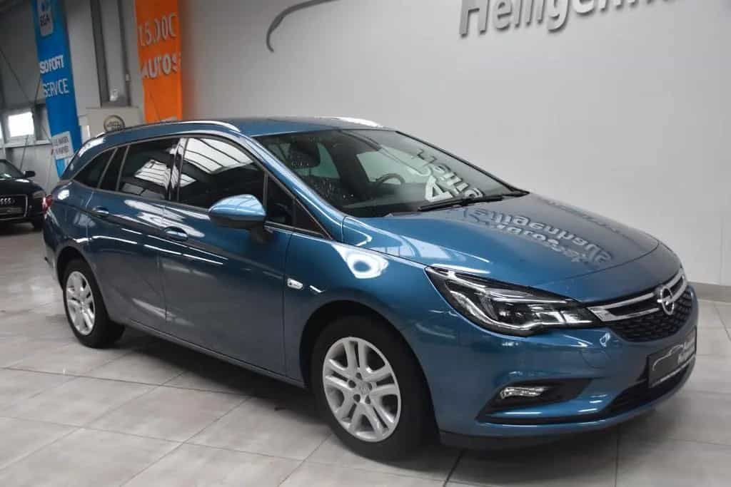 Opel Astra K Sports Tourer Active Tempo Allwetter 08/2017-photo-0