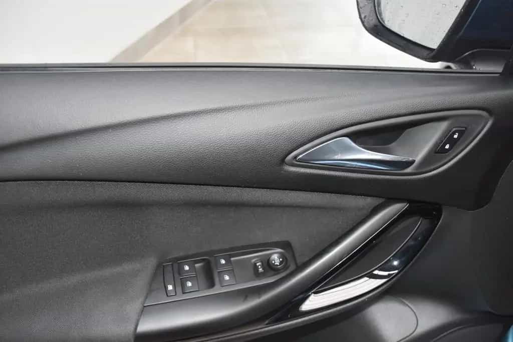 Opel Astra K Sports Tourer Active Tempo Allwetter 08/2017-photo-13