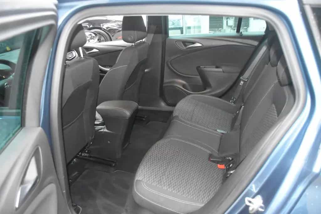 Opel Astra K Sports Tourer Active Tempo Allwetter 08/2017-photo-8