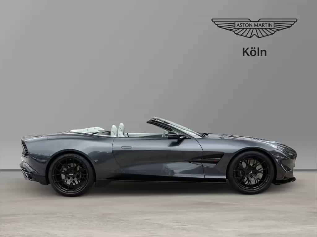 Aston Martin Vanquish Volante Epsilon Black / Sage Green null-photo-2