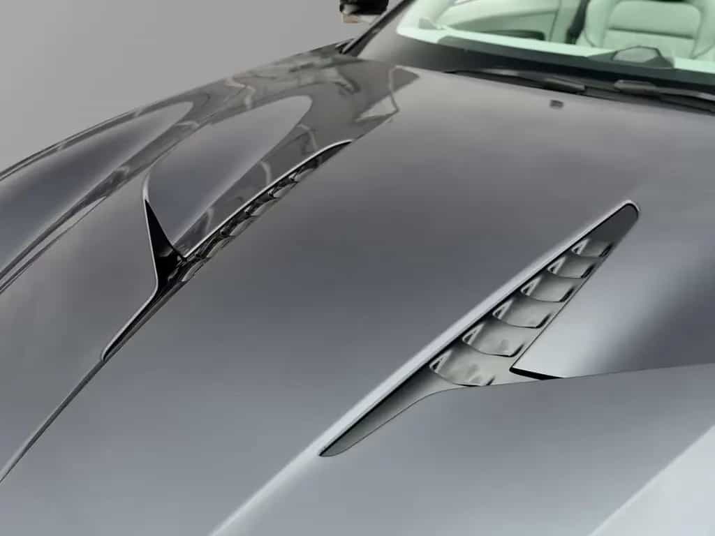Aston Martin Vanquish Volante Epsilon Black / Sage Green null-photo-21