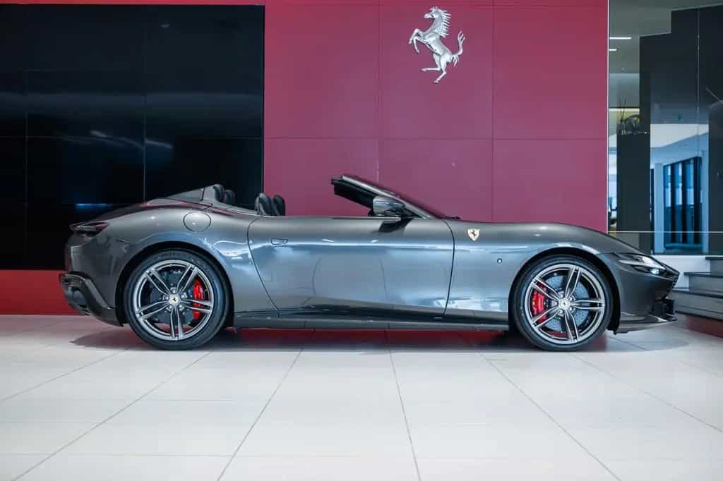 Ferrari Roma Spider - Kroymans Ferrari 04/2026-photo-6