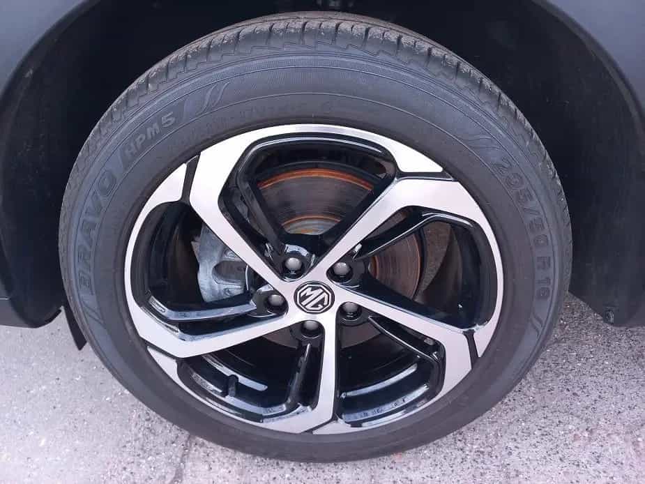 MG HS 1,5i Luxury Aut Klima Leder Navi PDC LMF18"BC 03/2024-photo-30