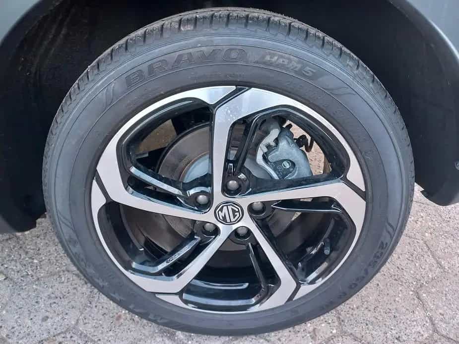 MG HS 1,5i Luxury Aut Klima Leder Navi PDC LMF18"BC 03/2024-photo-31