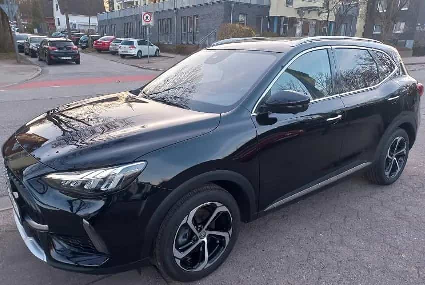 MG HS 1,5i Luxury Aut Klima Leder Navi PDC LMF18"BC 03/2024-photo-4