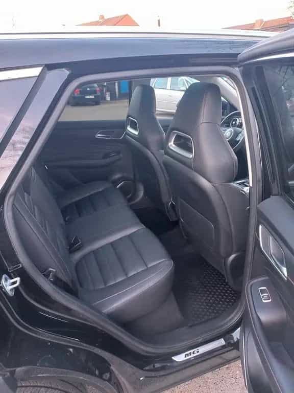 MG HS 1,5i Luxury Aut Klima Leder Navi PDC LMF18"BC 03/2024-photo-9