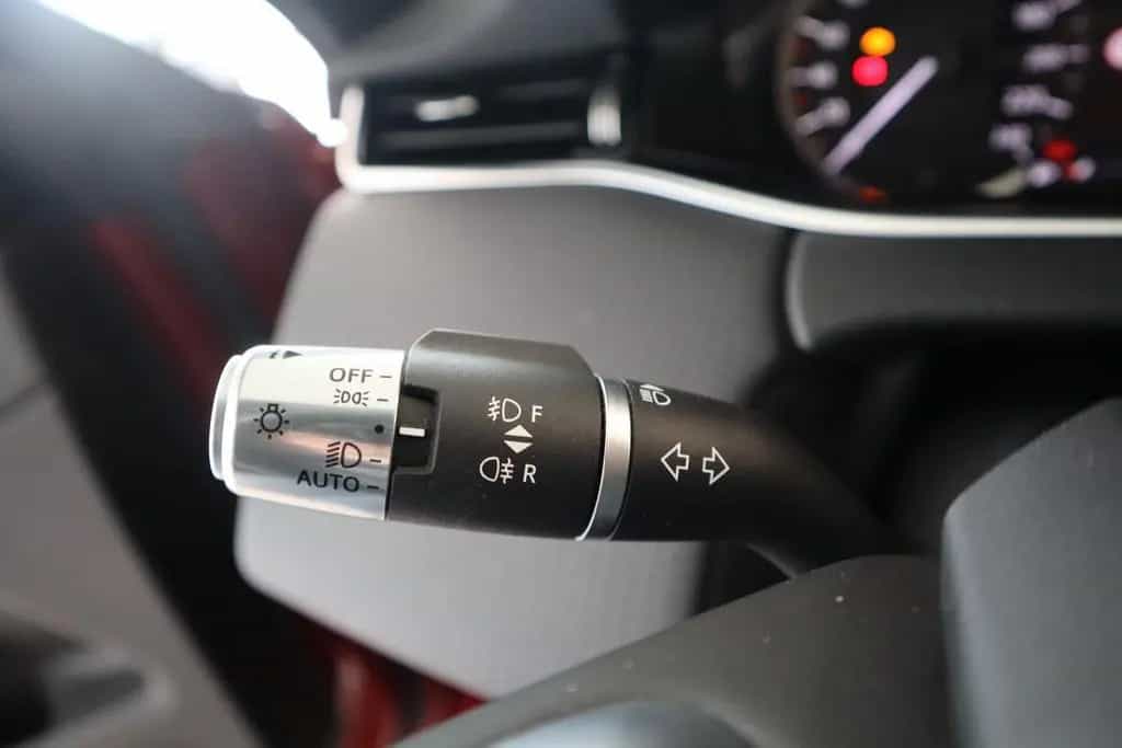 Land Rover Range Rover Rover Evoque S/NAVI/PANO/SCHIEBE/ALU 08/2020-photo-26