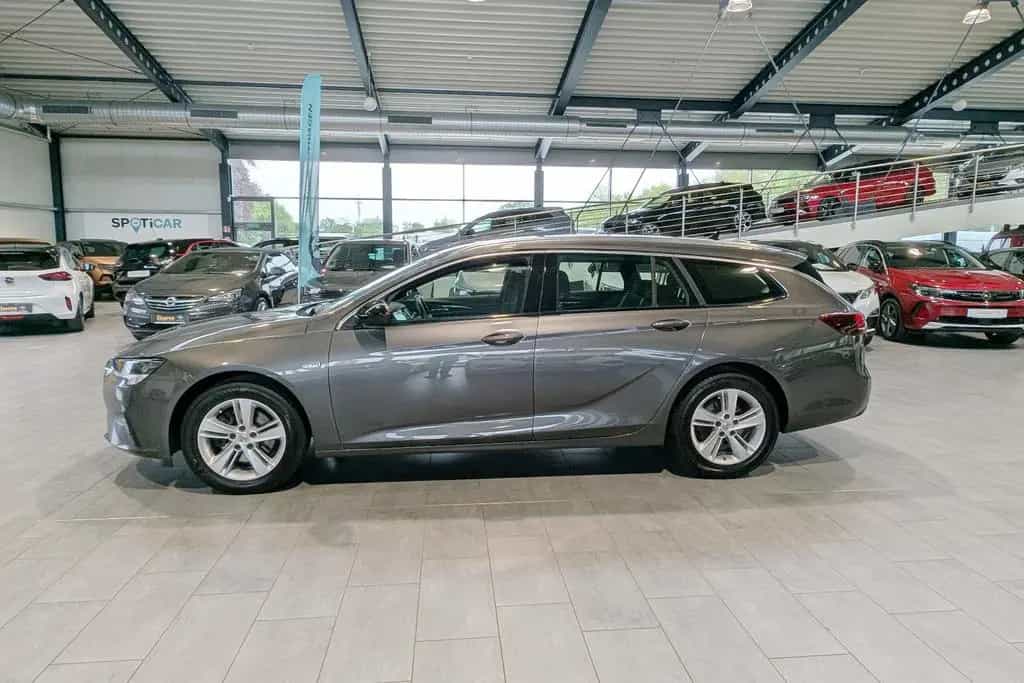 Opel Insignia ST 2.0 D Elegance Autom. *ACC*Navi* 11/2021-photo-3