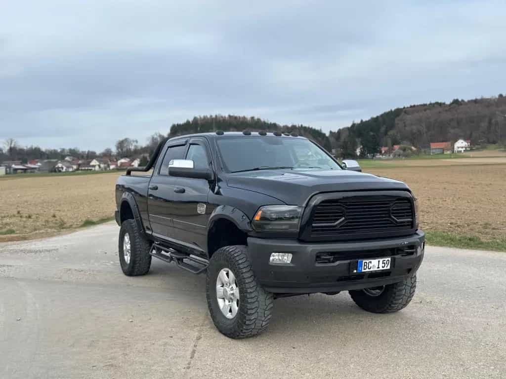 Dodge RAM 6.7 Cummins Longhorn 09/2013-photo-0