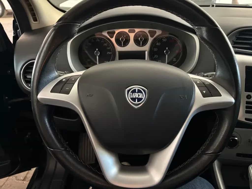 Lancia Delta Edizione 03/2010-photo-14